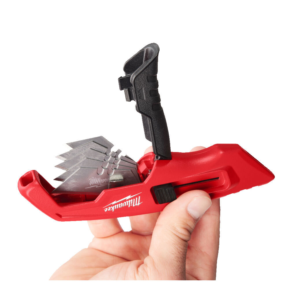 MILWAUKEE 4932492378 Συρόμενο Μαχαίρι - Φαλτσέτα Τραπεζοειδούς Λάμας 